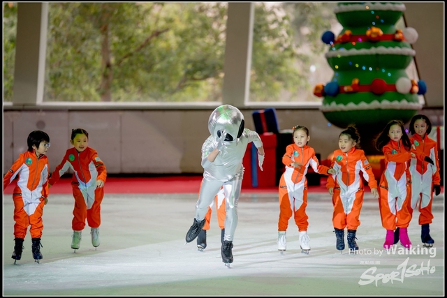 2017-12-23 Xmas Skating 0155