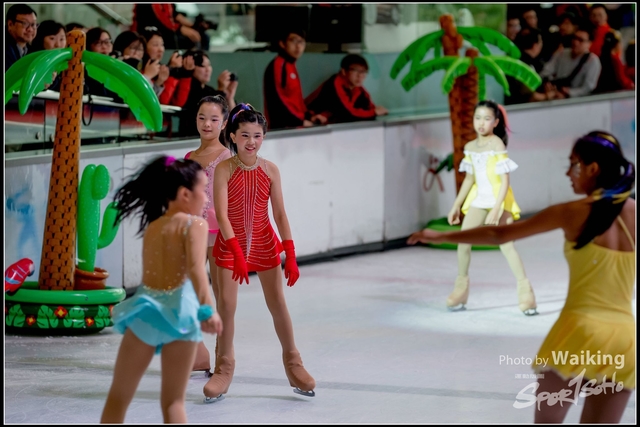 2017-12-23 Xmas Skating 0206
