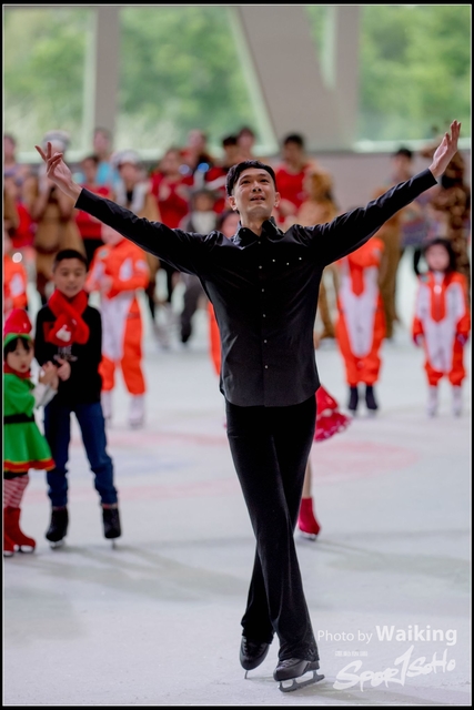 2017-12-23 Xmas Skating 0219