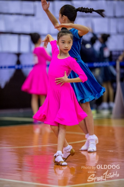 Dance64