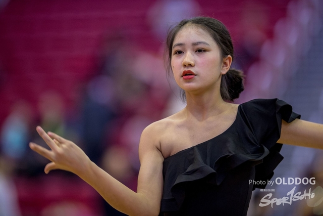 Dance85
