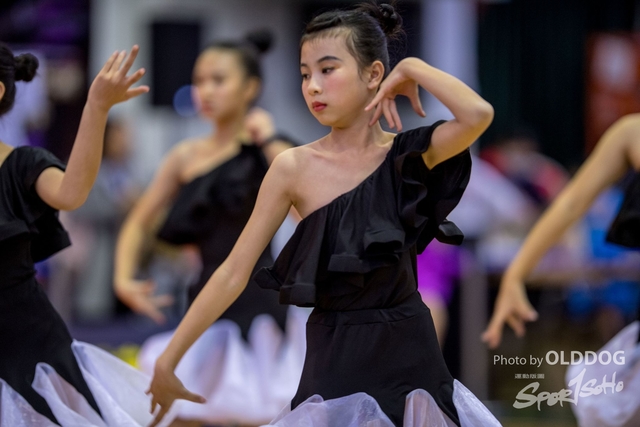 Dance89