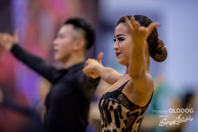 Dance180