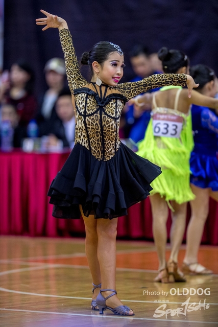 Dance352