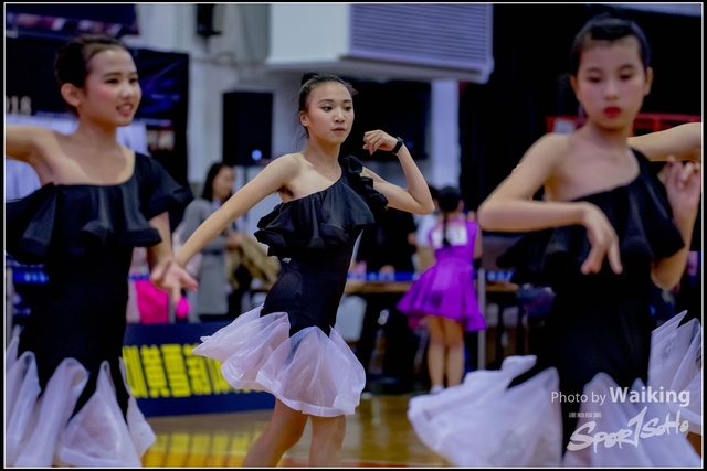 2018-01-01 Dance 0799