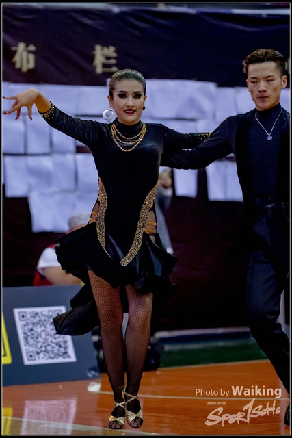 2018-01-01 Dance 0840