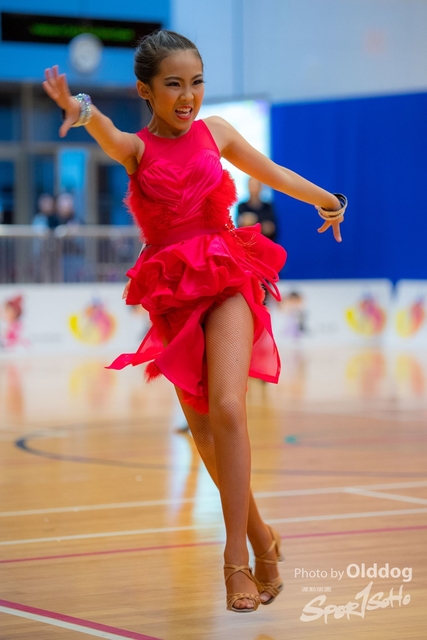 Dance352