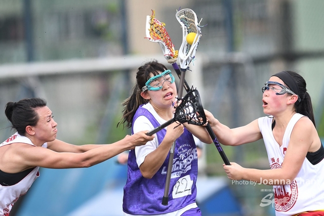 Lacrosse  (53)