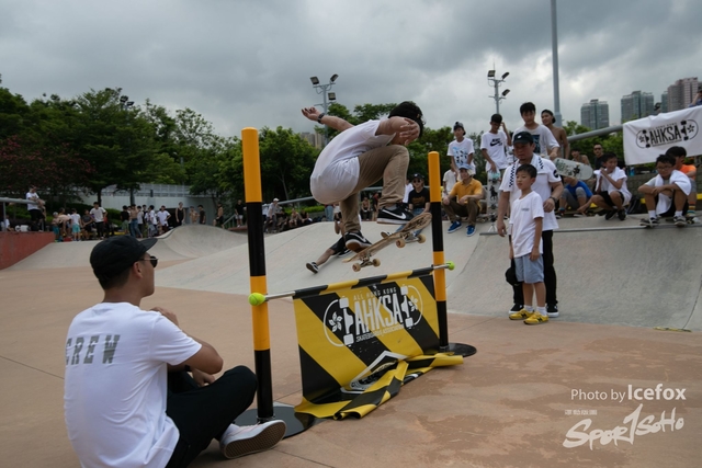 WKX_8136