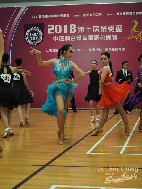 Wing_Man_Dance0497