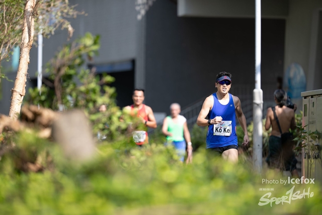 PB_Runner_TKO_0905-51