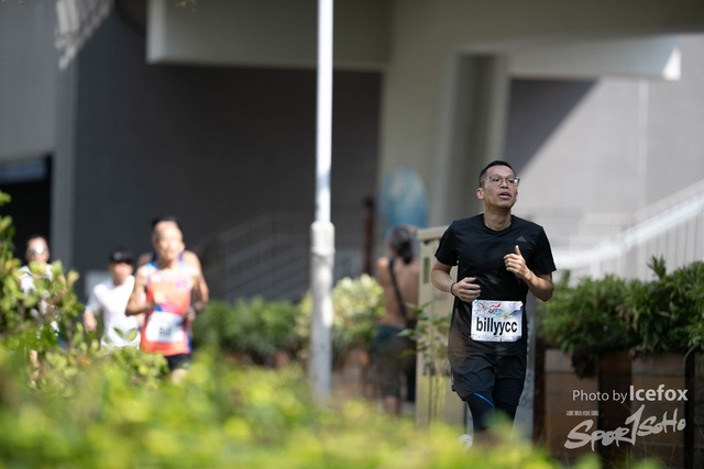 PB_Runner_TKO_0905-65
