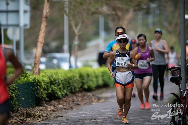 PB_Runner_TKO-158