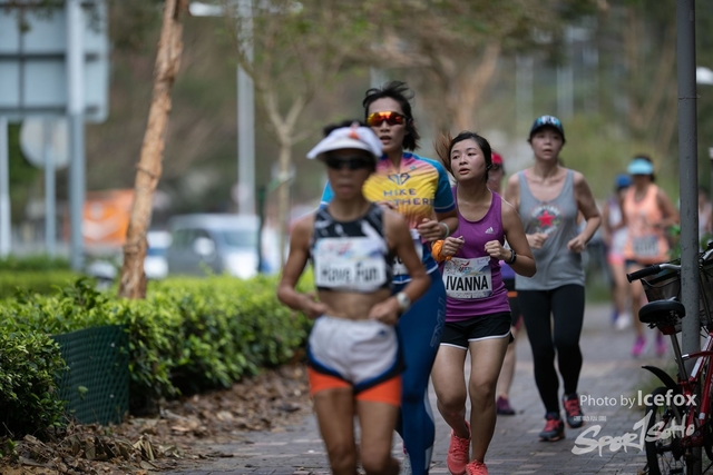 PB_Runner_TKO-159