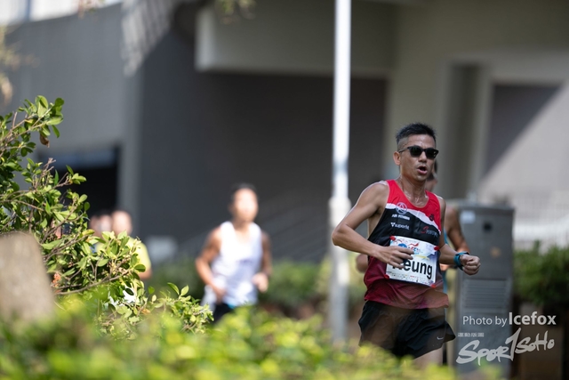 PB_Runner_TKO_0905-81