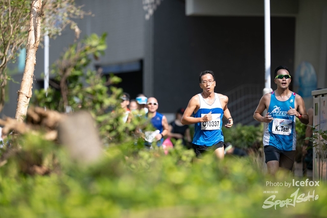 PB_Runner_TKO_0905-170