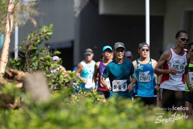 PB_Runner_TKO_0905-189