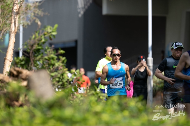 PB_Runner_TKO_0905-194