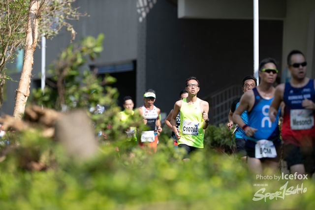 PB_Runner_TKO_0905-202