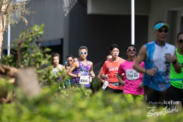PB_Runner_TKO_0905-209