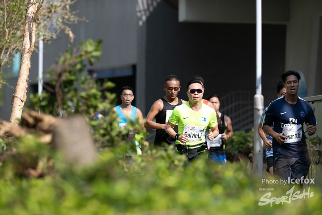 PB_Runner_TKO_0905-229