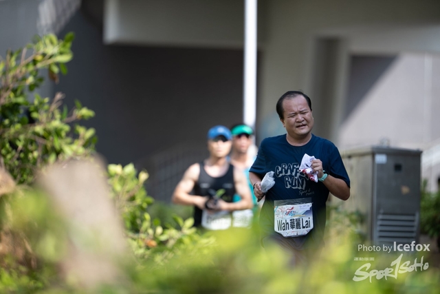 PB_Runner_TKO_0905-284