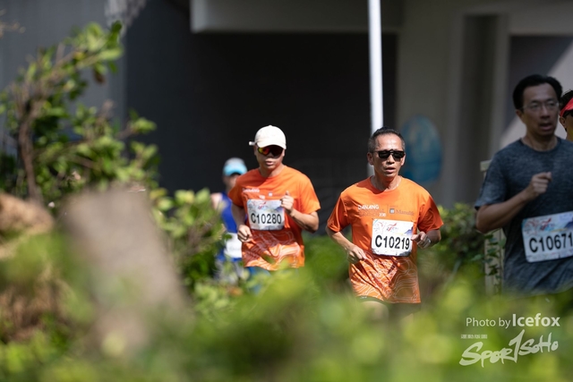 PB_Runner_TKO_0905-295