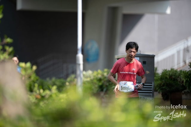 PB_Runner_TKO_0905-331