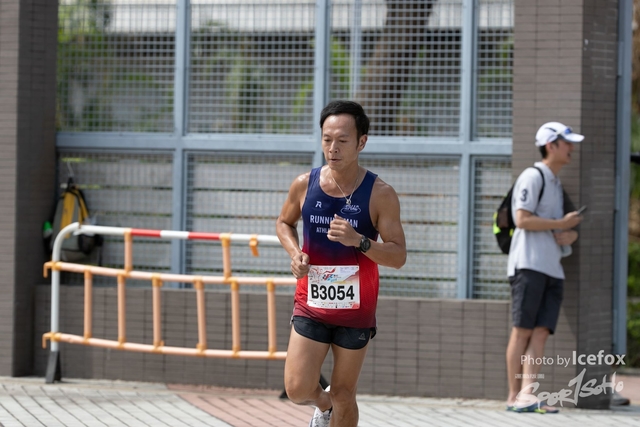 PB_Runner_TKO_1015-25
