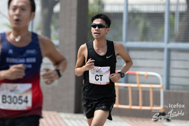 PB_Runner_TKO_1015-27