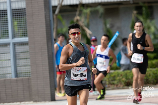 PB_Runner_TKO_1015-41