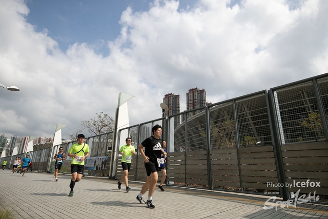 PB_Runner_TKO_0940-235