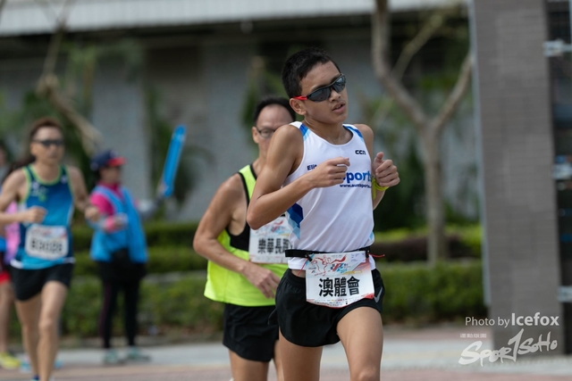 PB_Runner_TKO_1015-56