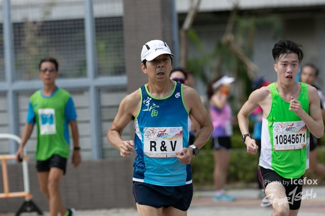 PB_Runner_TKO_1015-64