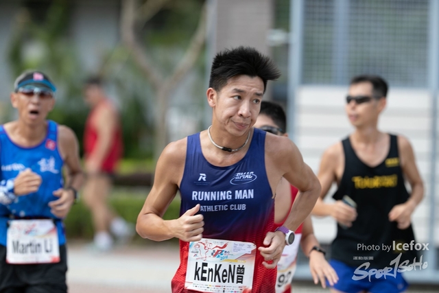 PB_Runner_TKO_1015-122