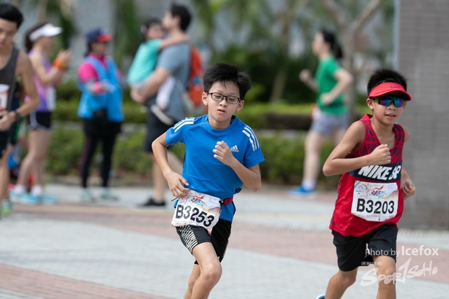PB_Runner_TKO_1015-125