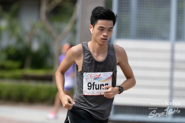 PB_Runner_TKO_1015-128