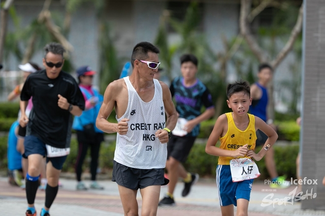 PB_Runner_TKO_1015-151