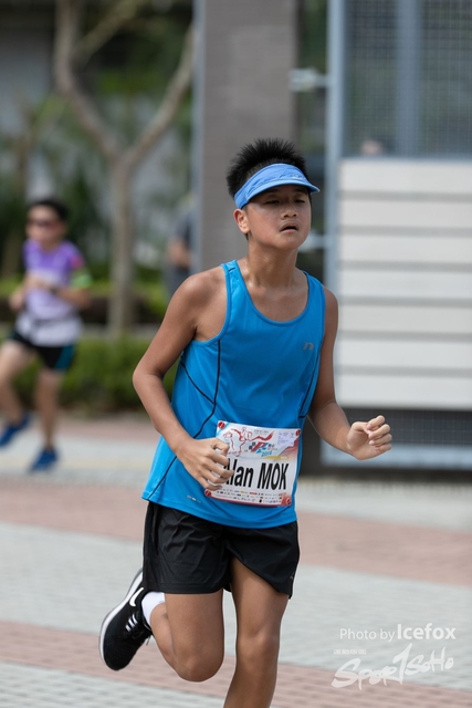 PB_Runner_TKO_1015-181