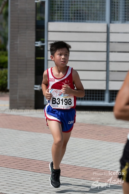 PB_Runner_TKO_1015-197