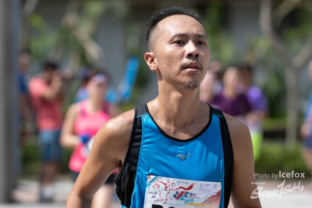 PB_Runner_TKO_1015-282