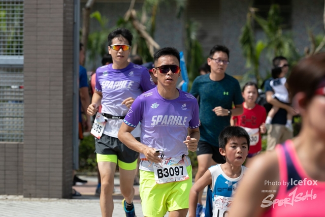 PB_Runner_TKO_1015-284