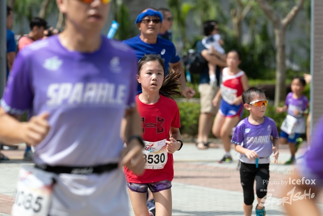 PB_Runner_TKO_1015-286