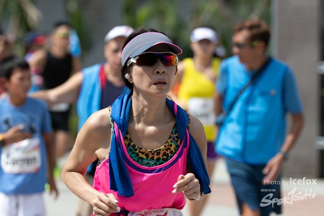 PB_Runner_TKO_1015-304