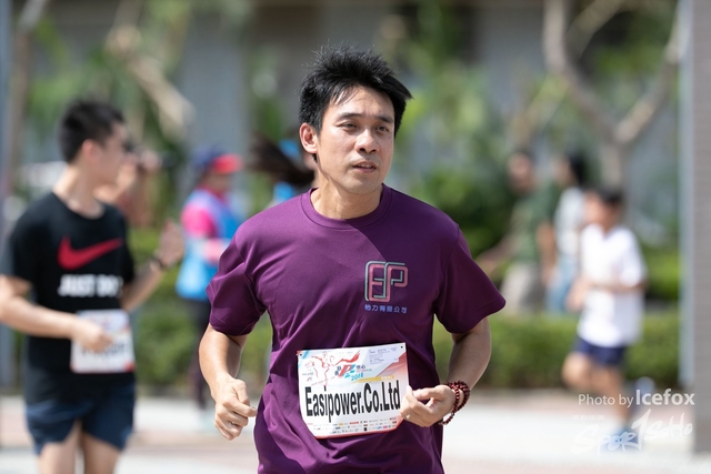 PB_Runner_TKO_1015-335
