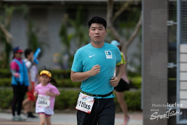 PB_Runner_TKO_1015-363