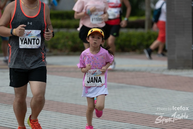 PB_Runner_TKO_1015-364