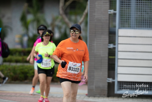 PB_Runner_TKO_1015-430