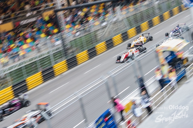 GrandPrixDay546