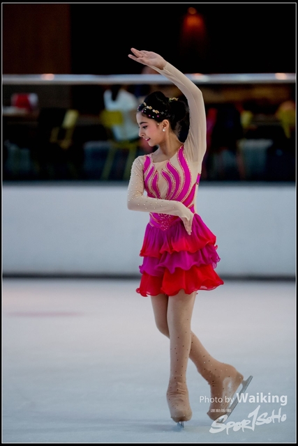 2018-10-02 Ice Skating 0445